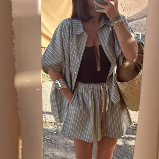 Gestreepte Set – Losvallend Overhemd & Shorts met Zakken